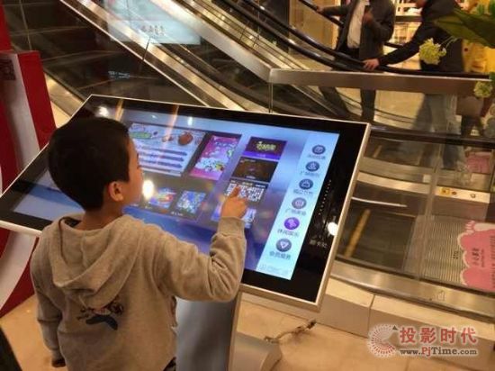 中国地产业标杆的纳米触控之旅——万达引进纳米触控互动产品